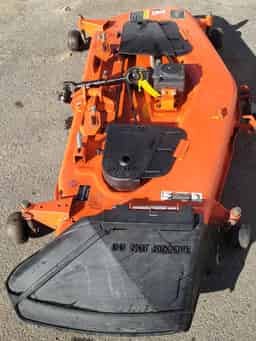 2014 KUBOTA RCK60B23BX 60″ MID-MOWER DECK – FOR KUBOTA BX TRACTORS