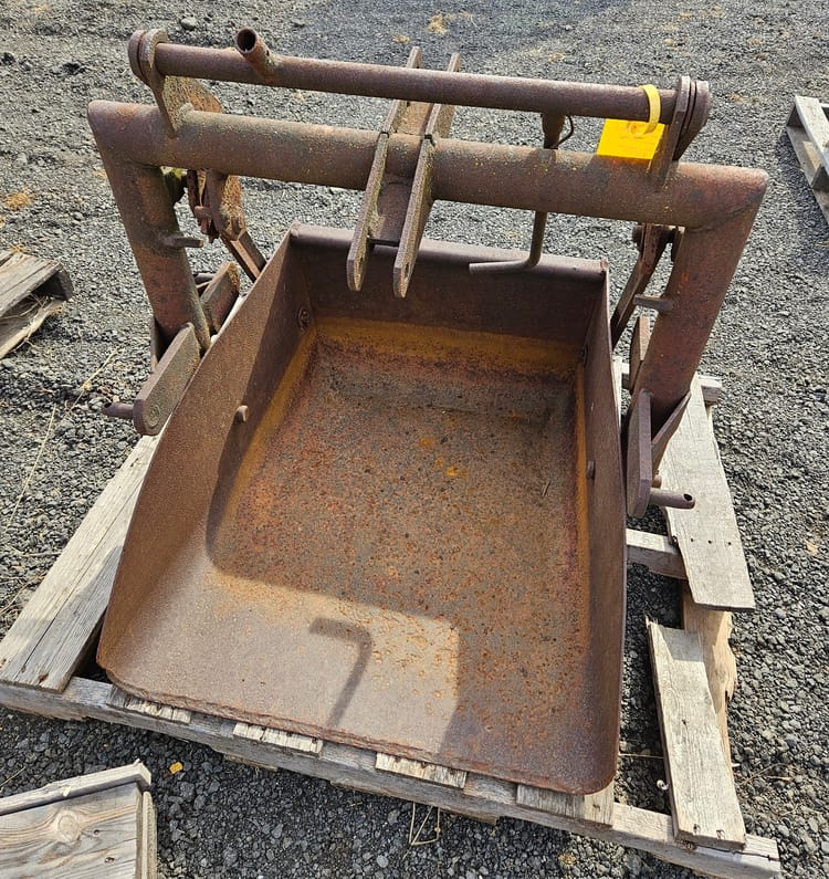 POND SCOOP