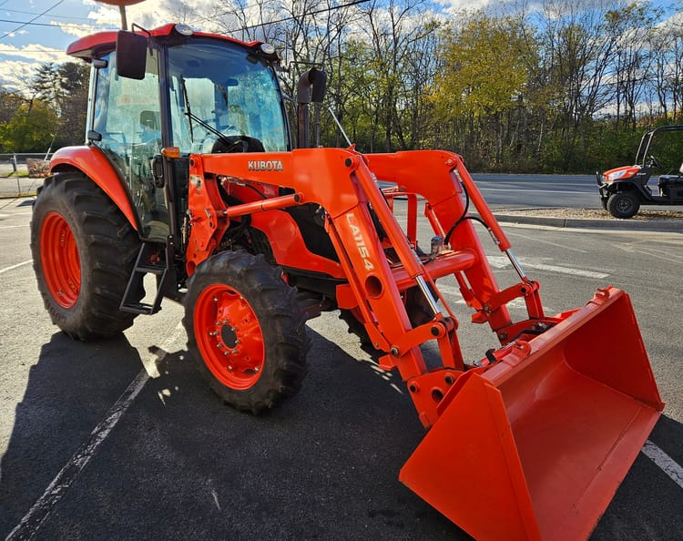 2016 KUBOTA M7060HDC12 4WD TRACTOR