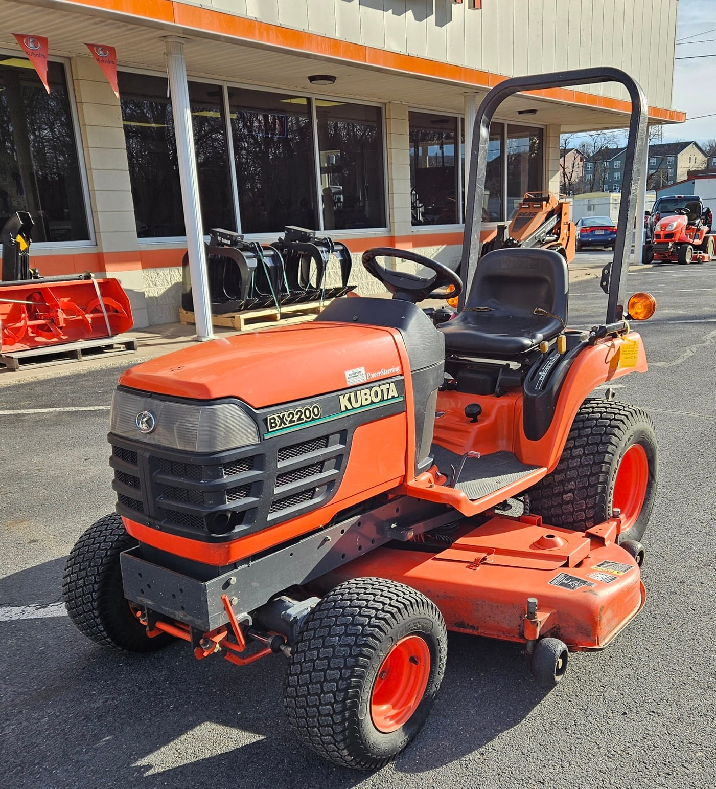 2002 KUBOTA BX2230D 4WD TRACTOR W/ 60 INCH MOWER