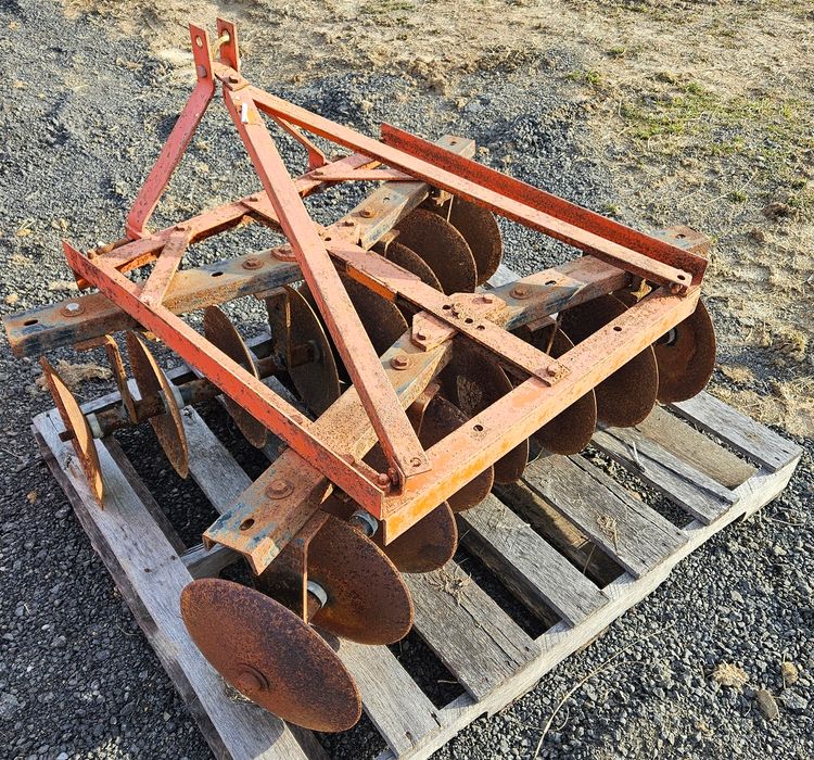 KUBOTA DISC PLOW – 48″