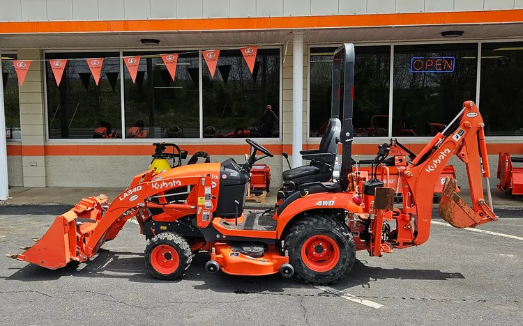 2022 KUBOTA BX23S TRACTOR/LOADER/BACKHOE